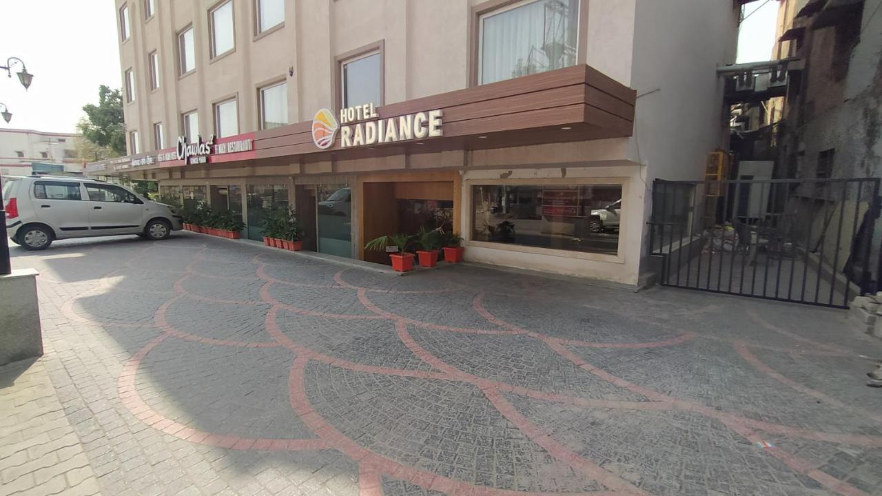 Hotel Radiance Bareilly Buitenkant foto